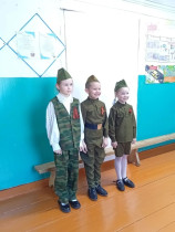 Смотр строя и песни.